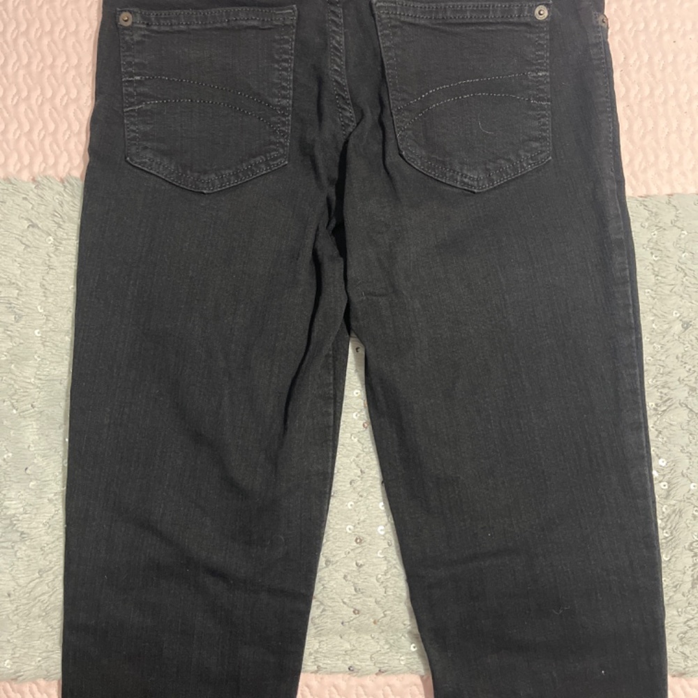 Jeans - Picture 2 of 2